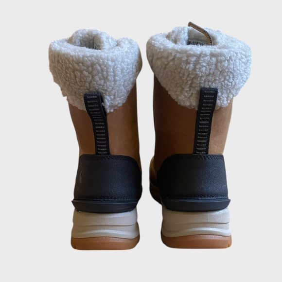 NWB Carhartt Women's Pellston Waterproof Insulated 8" Winter Boot Size 6.5 Tan - Picture 10 of 16